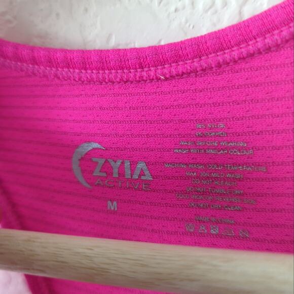 Zyia Active Tank Top Hot Pink Racerback Size Medium Swiftly Copper Charged - Picture 4 of 6